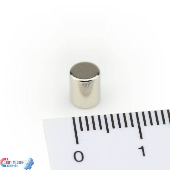 آهنربای گرد کوچک-آهنربای نئودیمیوم استوانه ای 5X6 گرید 42